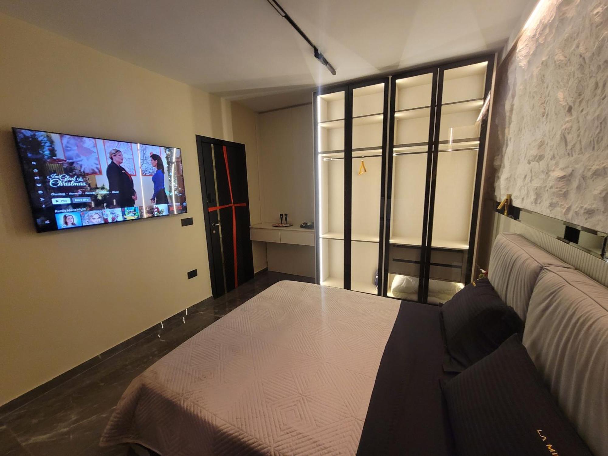 La Mirage Suites & Apartments Tirana Exterior foto